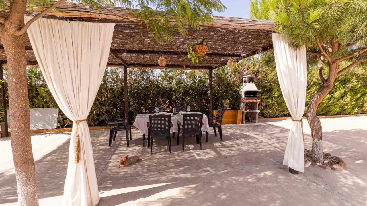 Casa Rural Villa Lucrecia La Lantejuela Extérieur photo